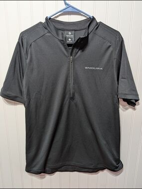 Endura Black Short Sleeve Cycling Jersey